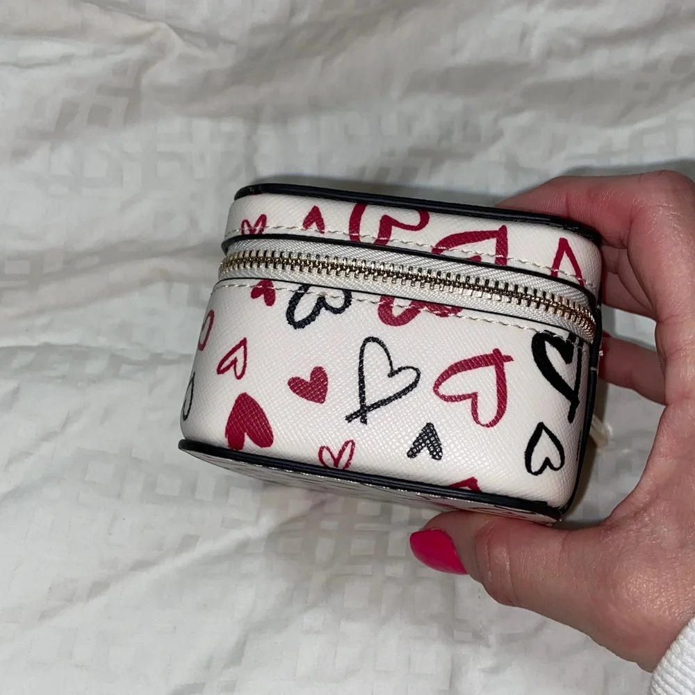 Nib Kate Spade Scribble Heart Staci Boxed Jewelry Holder